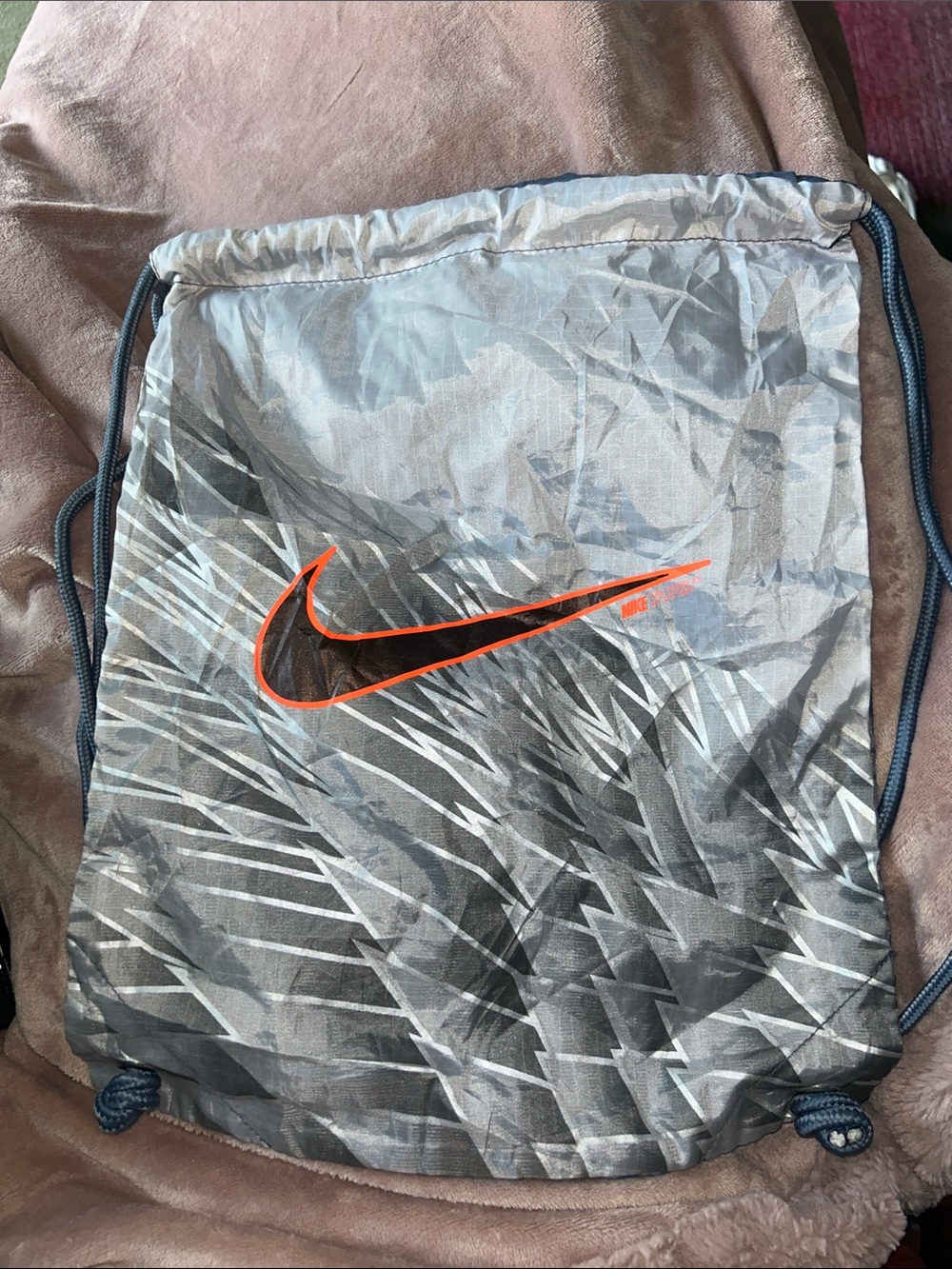 Nike Phantom Venom Elite Cinch Bag Packpack 14” x 12”